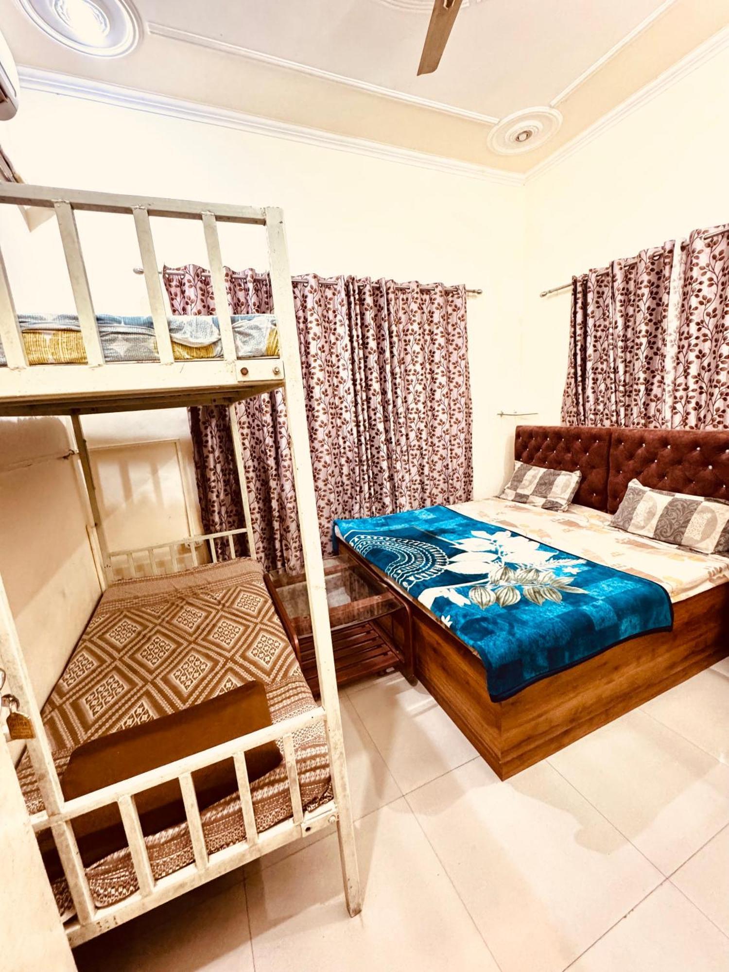 Qube House Bnb Rishīkesh Eksteriør bilde